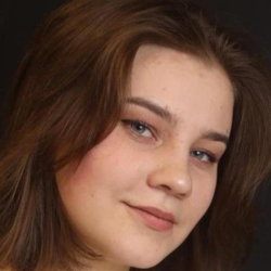 Фотография репетитора Батало Ульяна Алексеевна