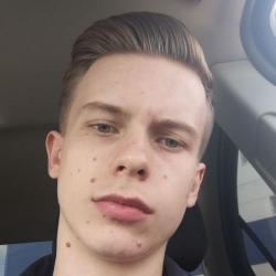 Фотография репетитора Холостяков Артём Владимирович