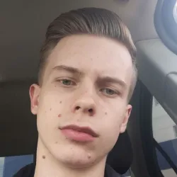 Фотография репетитора Холостяков Артём Владимирович