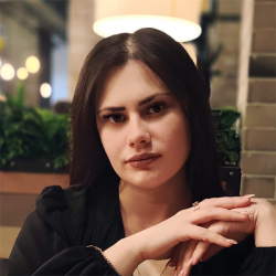 Фотография репетитора Усова Ангелина Олеговна