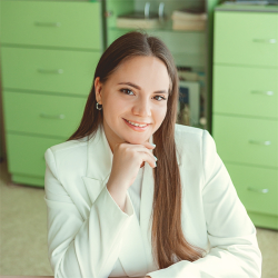 Фотография репетитора Омышева Екатерина Викторовна