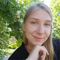 Фотография репетитора Попова Елизавета Сергеевна