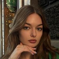 Фотография репетитора Бубнова Алина Эдуардовна