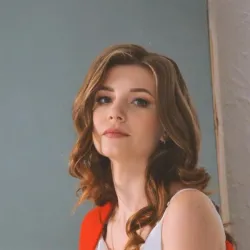 Фотография репетитора Нарбекова Алина Наильевна