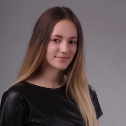 Фотография репетитора Митькиных Алина Павловна