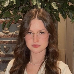 Фотография репетитора Шойфер Дарья Дмитриевна