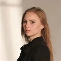 Фотография репетитора Переверзева Виолетта Евгеньевна