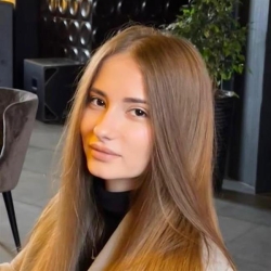 Фотография репетитора Ткаченко Яна Андреевна