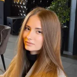 Фотография репетитора Ткаченко Яна Андреевна