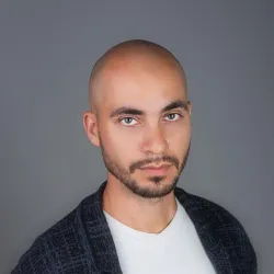 Фотография репетитора Чхенкели Давид Гурамович