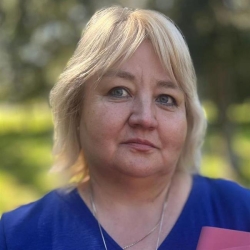 Фотография репетитора Валеева Динара Фаритовна