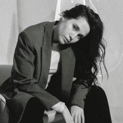 Фотография репетитора Исаева Полина Владимировна