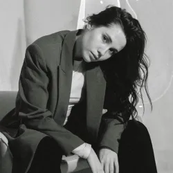 Фотография репетитора Исаева Полина Владимировна