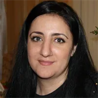 Фотография репетитора Саркисова Елена Ашотовна