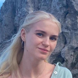 Фотография репетитора Парфененко Ульяна Андреевна